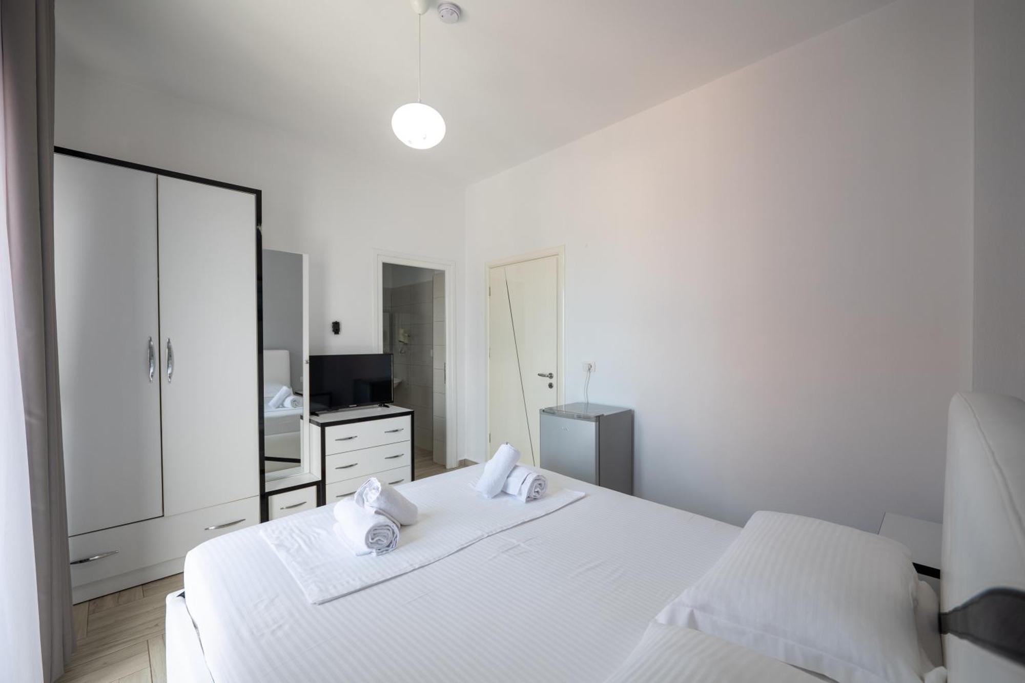 Hotel Artur2 Ksamil Ngoại thất bức ảnh