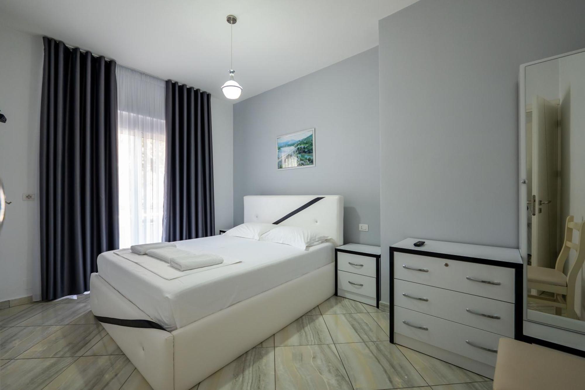 Hotel Artur2 Ksamil Ngoại thất bức ảnh